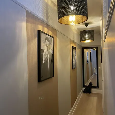 Le Treize Au Coeur Du Bouchon Apartment Troyes