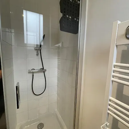 Le Treize Au Coeur Du Bouchon * Troyes