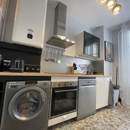 Le Treize Au Coeur Du Bouchon Apartmán